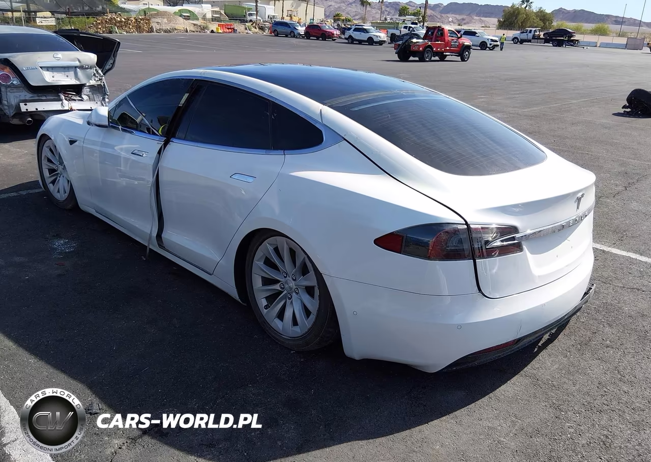 2020 Tesla Model S Long Range Dual Motor All-Wheel Drive-Long Range Plus Dual Motor All-Wheel Drive VIN:5YJSA1E29LF363750 - 3