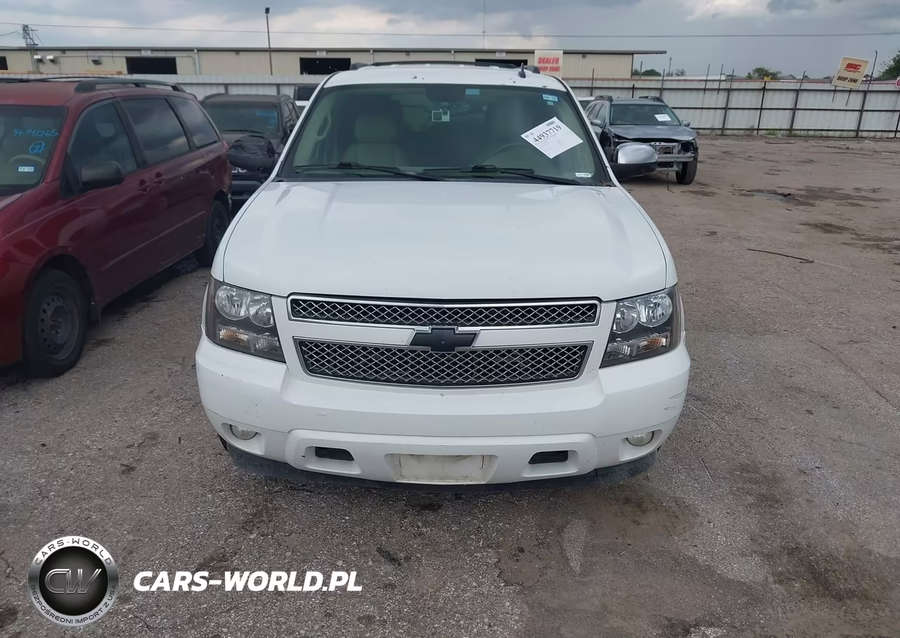 2011 Chevrolet Tahoe Lt VIN:1GNSCBE05BR113548 - 12