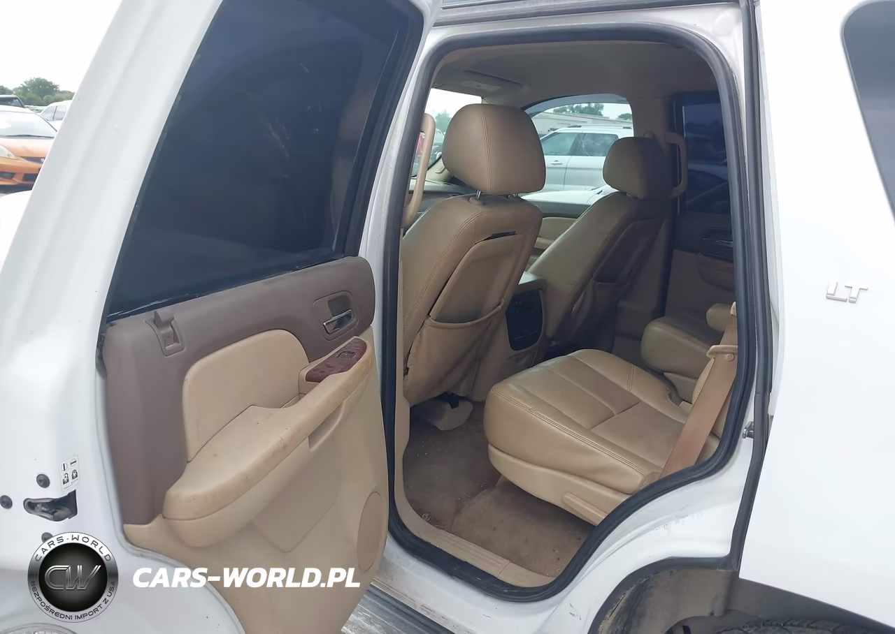 2011 Chevrolet Tahoe Lt VIN:1GNSCBE05BR113548 - 8