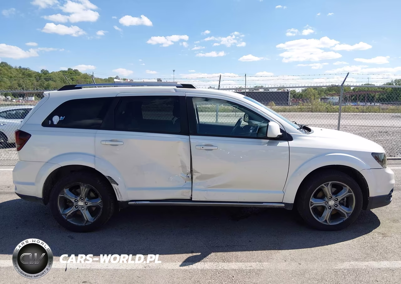 2017 Dodge Journey Crossroad Plus Awd VIN:3C4PDDGG2HT703692 - 13