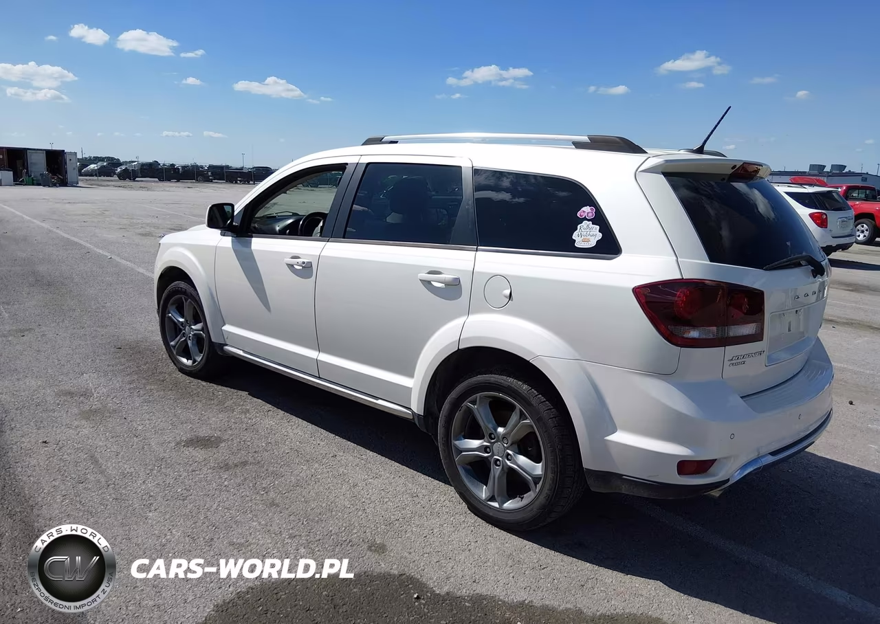 2017 Dodge Journey Crossroad Plus Awd VIN:3C4PDDGG2HT703692 - 3