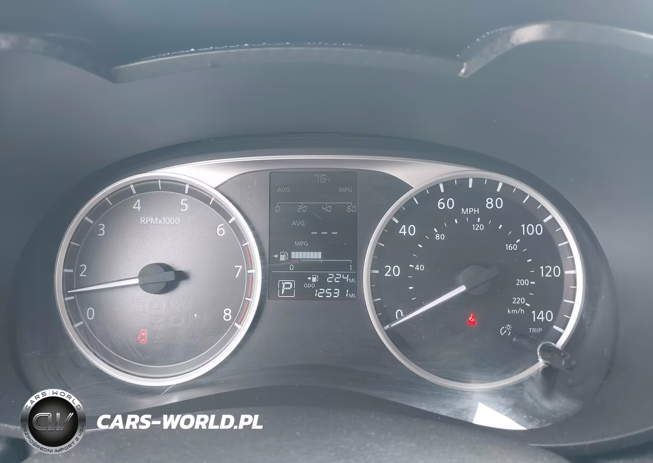 2025 Nissan Versa 1.6 S VIN:3N1CN8DV0SL853574 - 7