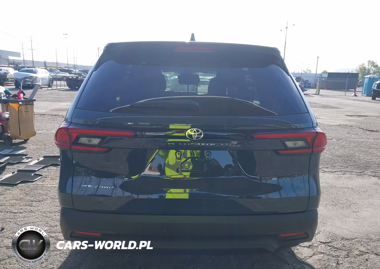 2026 Toyota Grand Highlander Hybrid Le VIN:5TDACAB5XTS089684 - 16