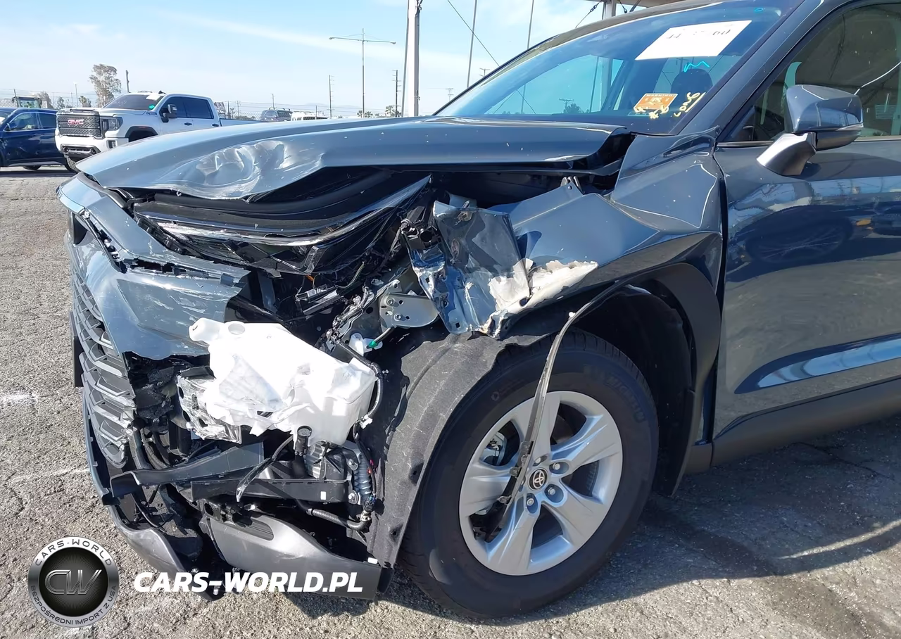 2026 Toyota Grand Highlander Hybrid Le VIN:5TDACAB5XTS089684 - 6