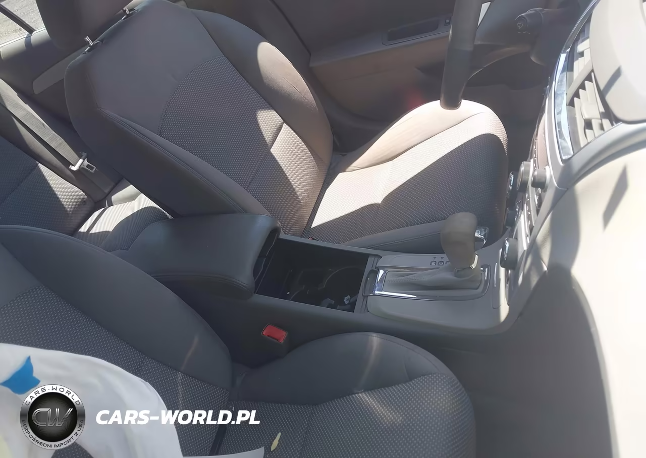 2012 Chevrolet Malibu Ls VIN:1G1ZB5E07CF304363 - 5