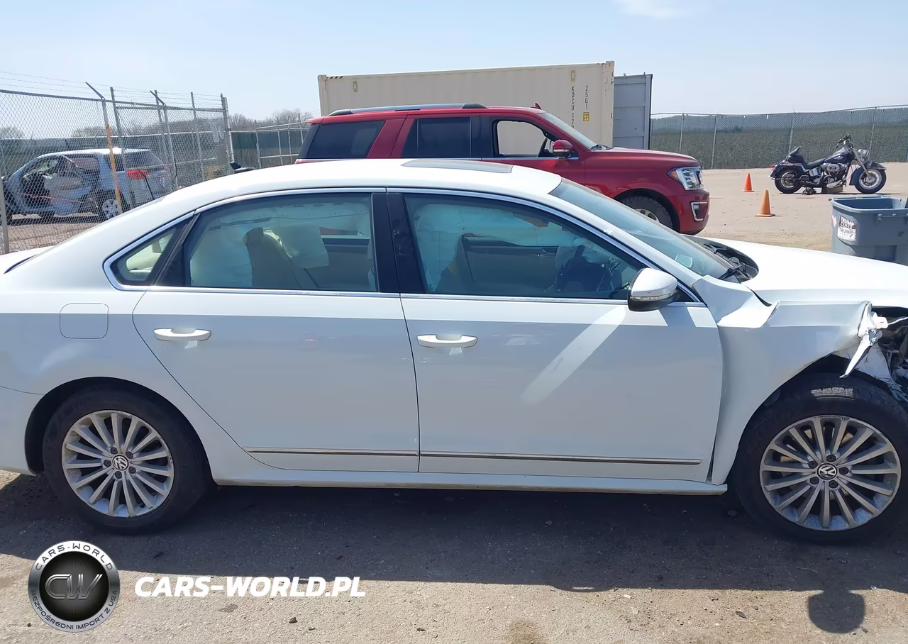 2017 Volkswagen Passat 1.8T Se VIN:1VWBT7A31HC037843 - 13