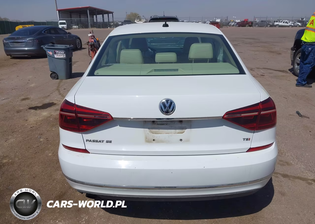 2017 Volkswagen Passat 1.8T Se VIN:1VWBT7A31HC037843 - 16