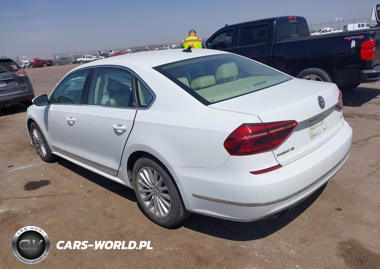 2017 Volkswagen Passat 1.8T Se VIN:1VWBT7A31HC037843 - 3