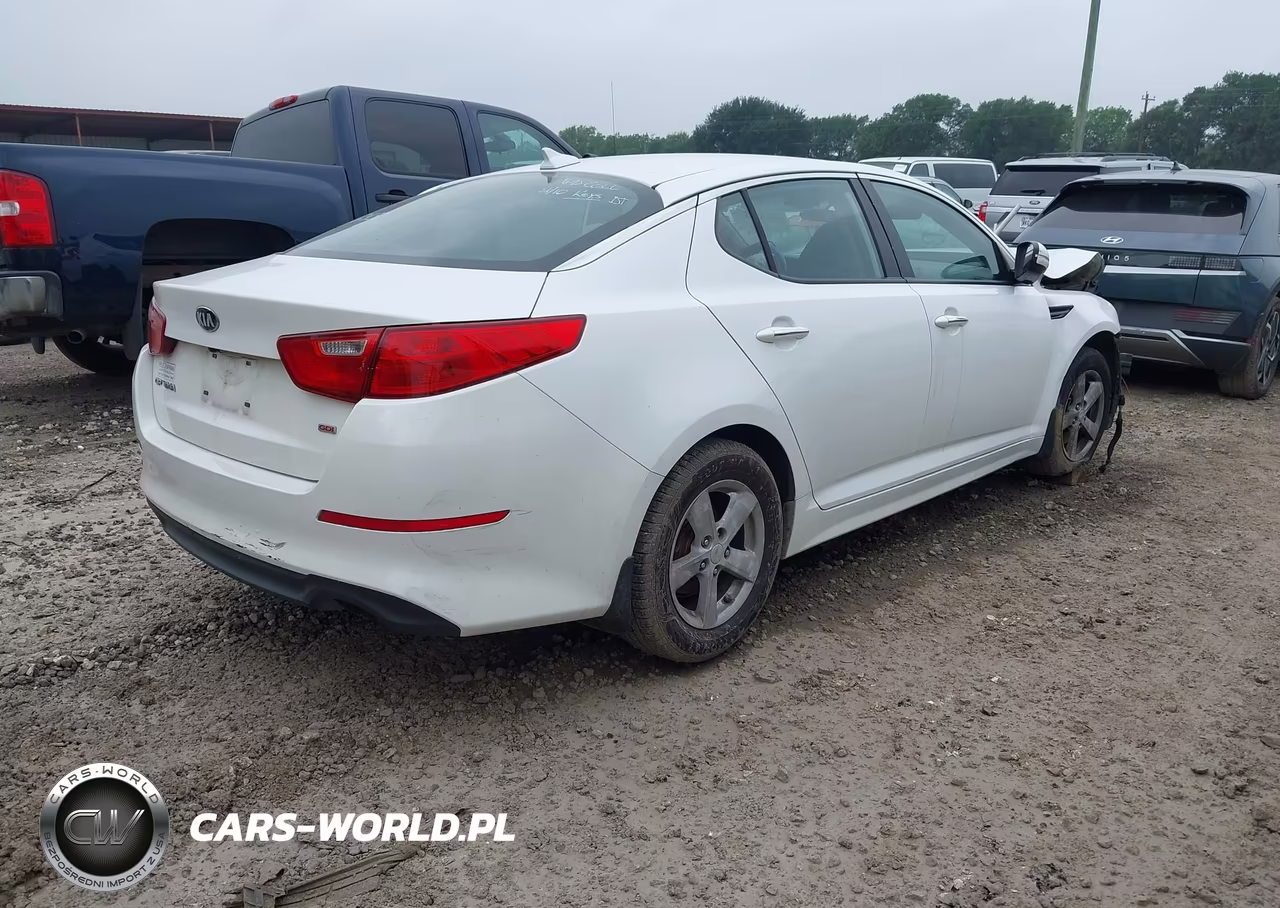 2015 Kia Optima Lx VIN:KNAGM4A76F5586931 - 4