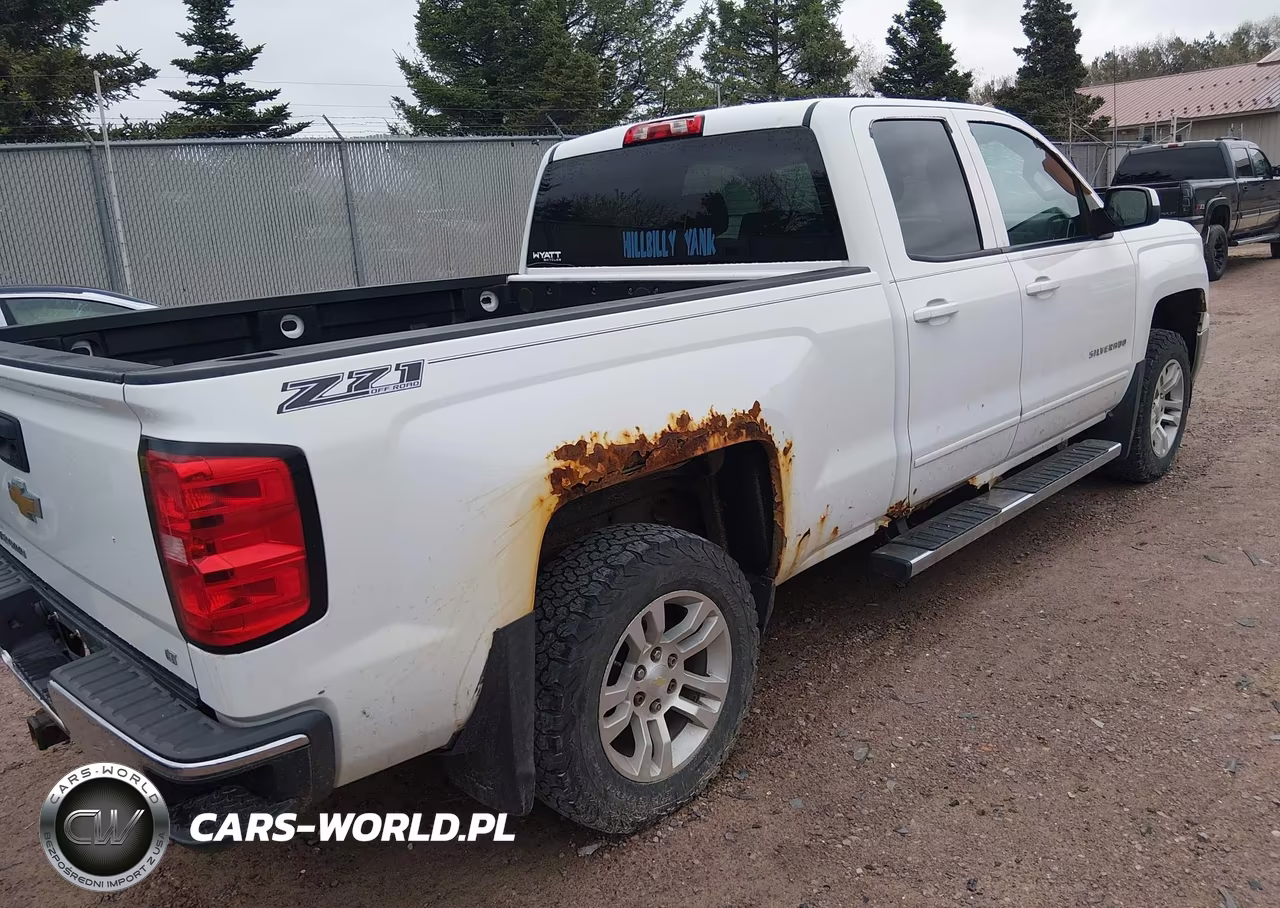 2015 Chevrolet Silverado 1500 1Lt-2Lt VIN:1GCVKREC1FZ204043 - 4