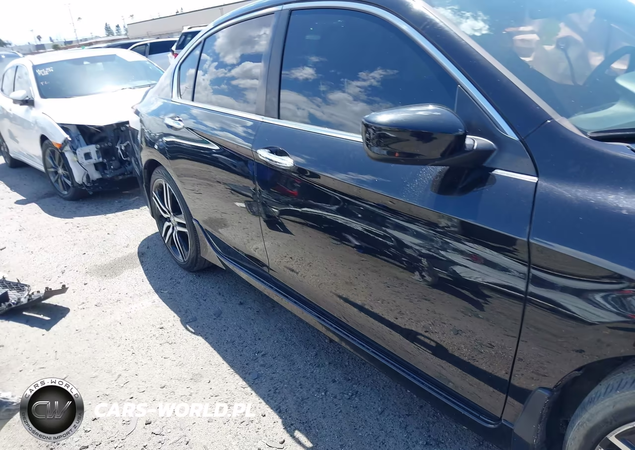 2017 Honda Accord Sport Se VIN:1HGCR2F13HA036724 - 13