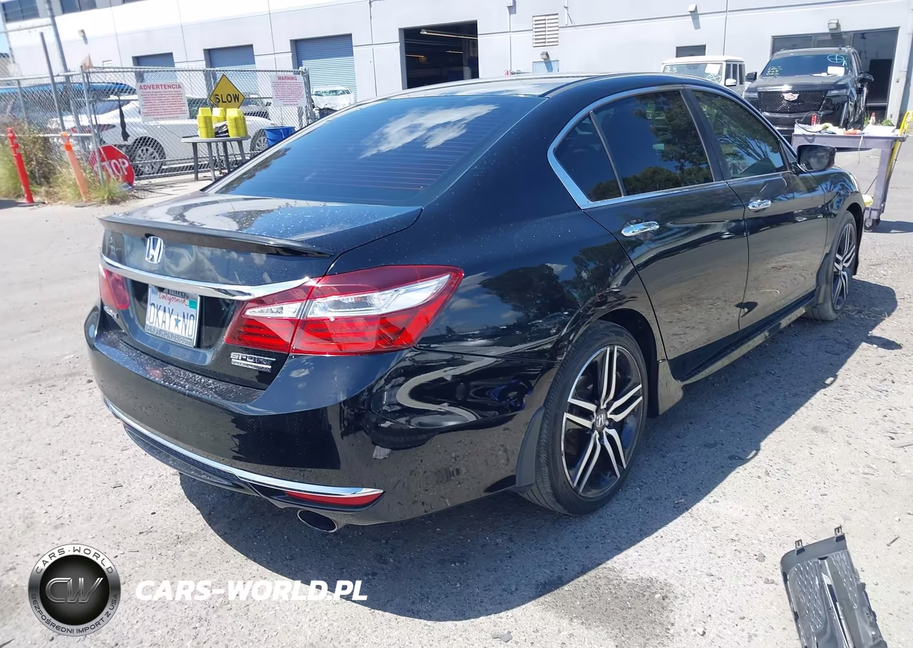 2017 Honda Accord Sport Se VIN:1HGCR2F13HA036724 - 4
