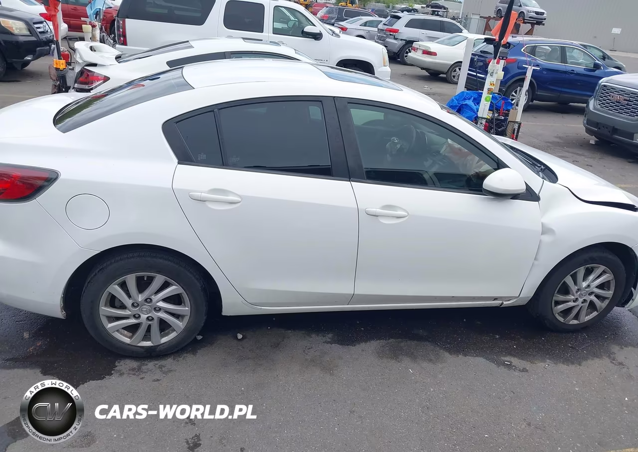 2012 Mazda Mazda3 I Touring VIN:JM1BL1V86C1642970 - 13