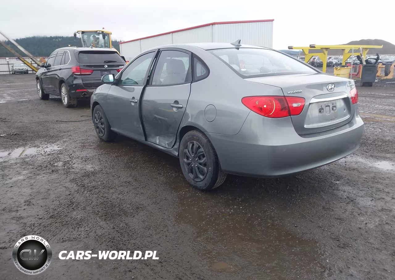 2010 Hyundai Elantra Gls VIN:KMHDU4AD5AU937589 - 3