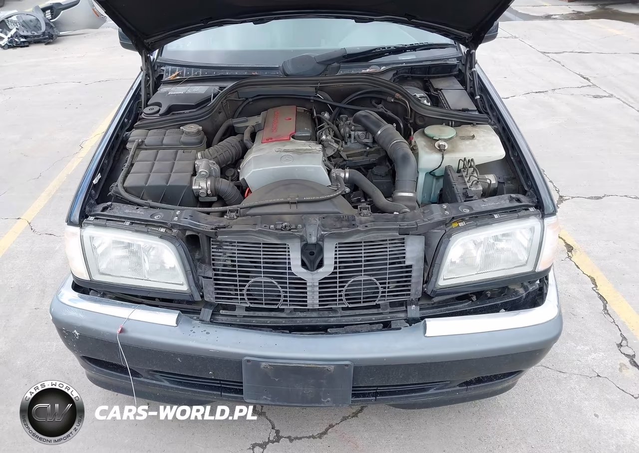 2000 Mercedes-Benz C 230 Kompressor VIN:WDBHA24G4YA825238 - 10