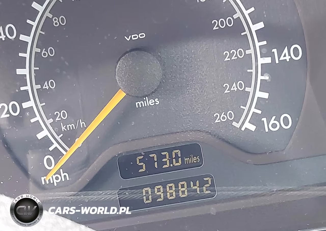 2000 Mercedes-Benz C 230 Kompressor VIN:WDBHA24G4YA825238 - 15