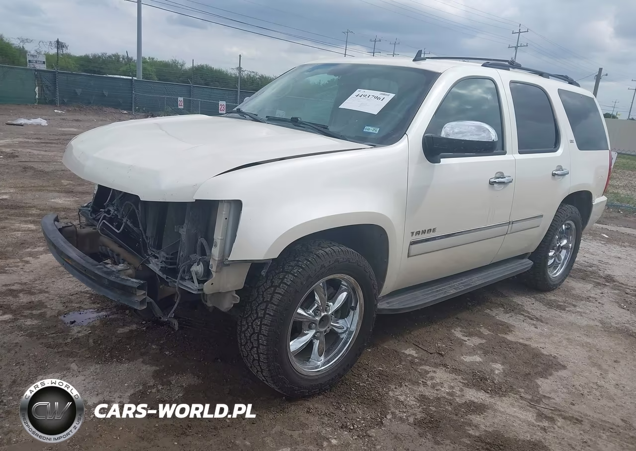 2010 Chevrolet Tahoe Ltz VIN:1GNUCCE03AR122892 - 2