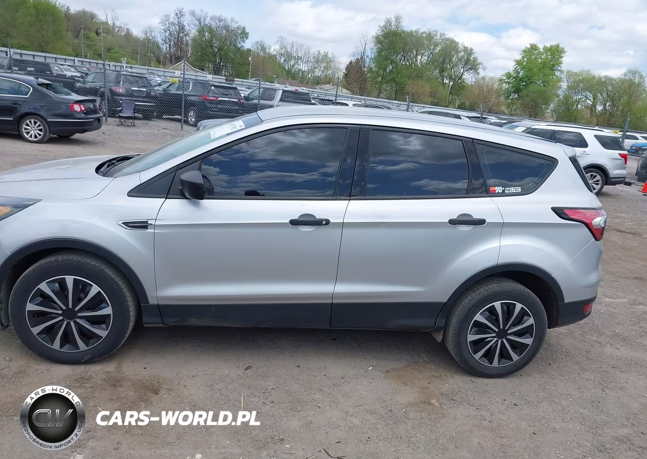 2018 Ford Escape S VIN:1FMCU0F73JUD42067 - 14