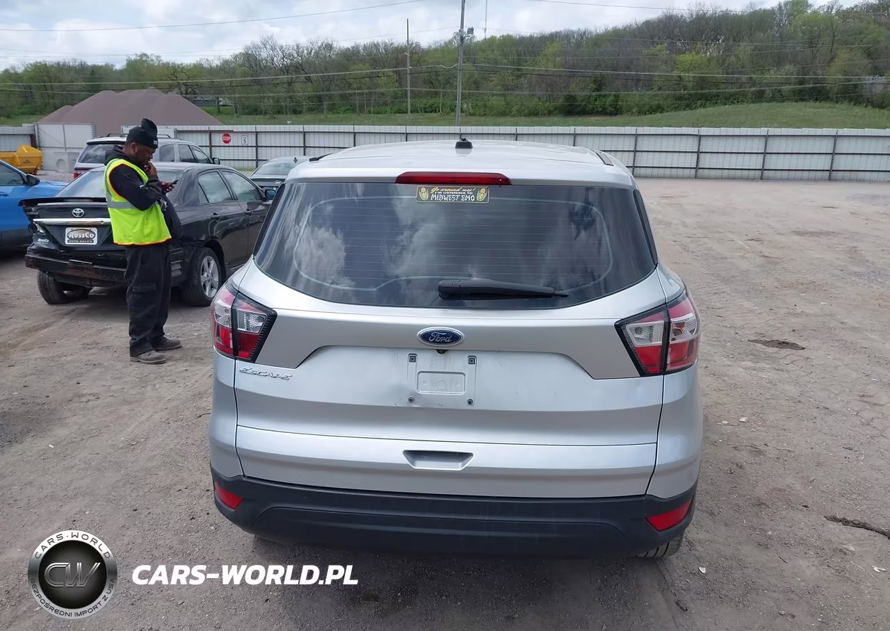 2018 Ford Escape S VIN:1FMCU0F73JUD42067 - 16