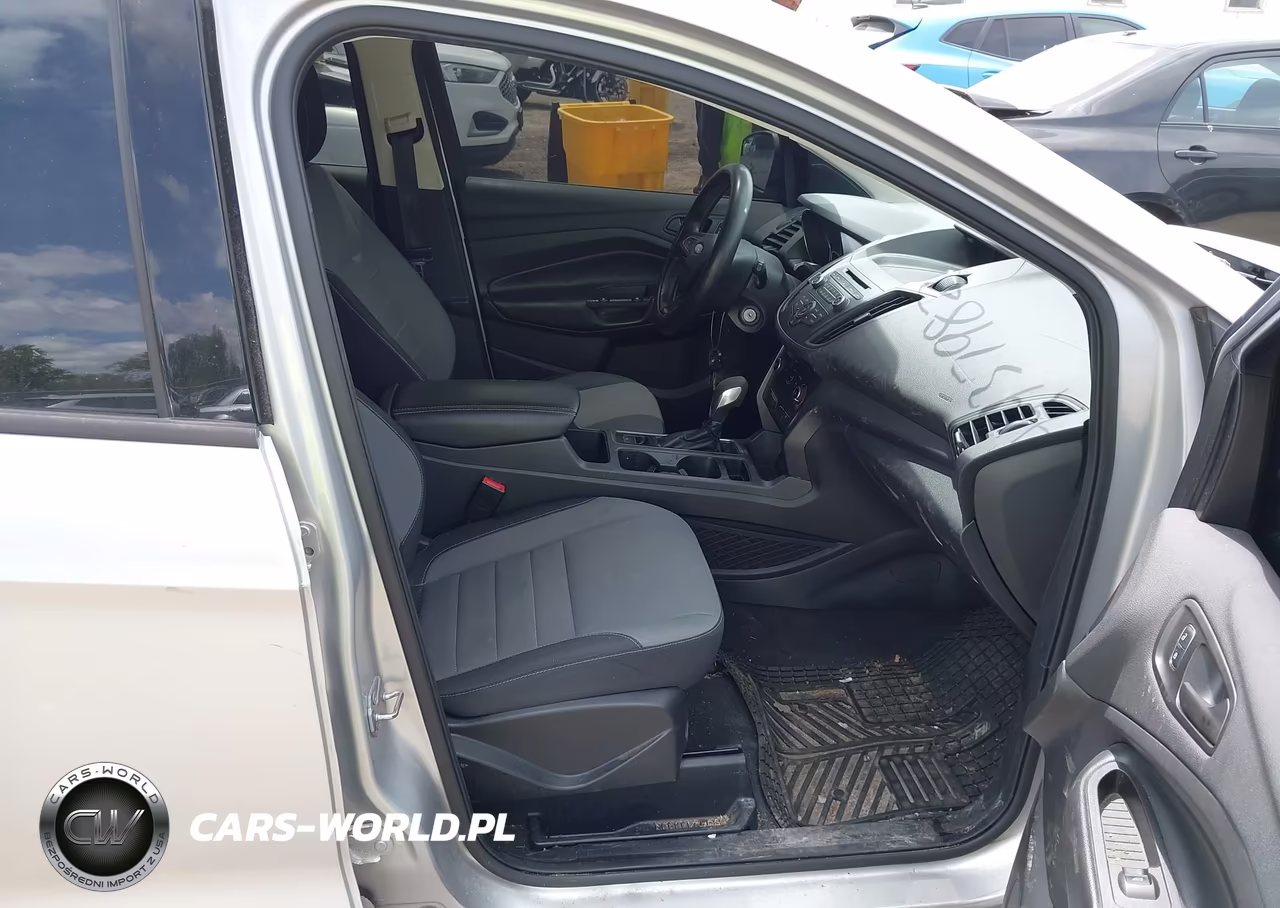 2018 Ford Escape S VIN:1FMCU0F73JUD42067 - 5
