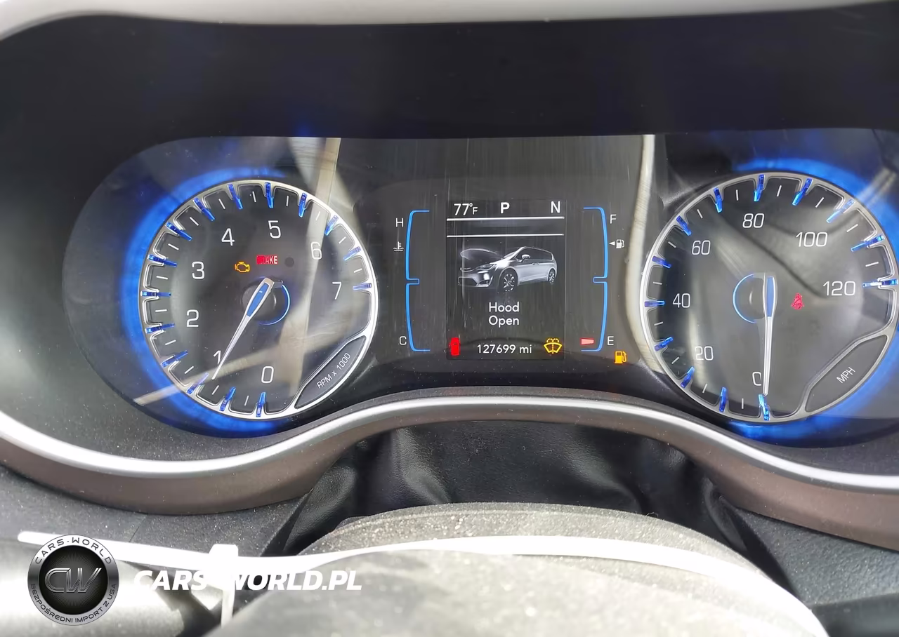 2017 Chrysler Pacifica Lx VIN:2C4RC1CG2HR823740 - 7