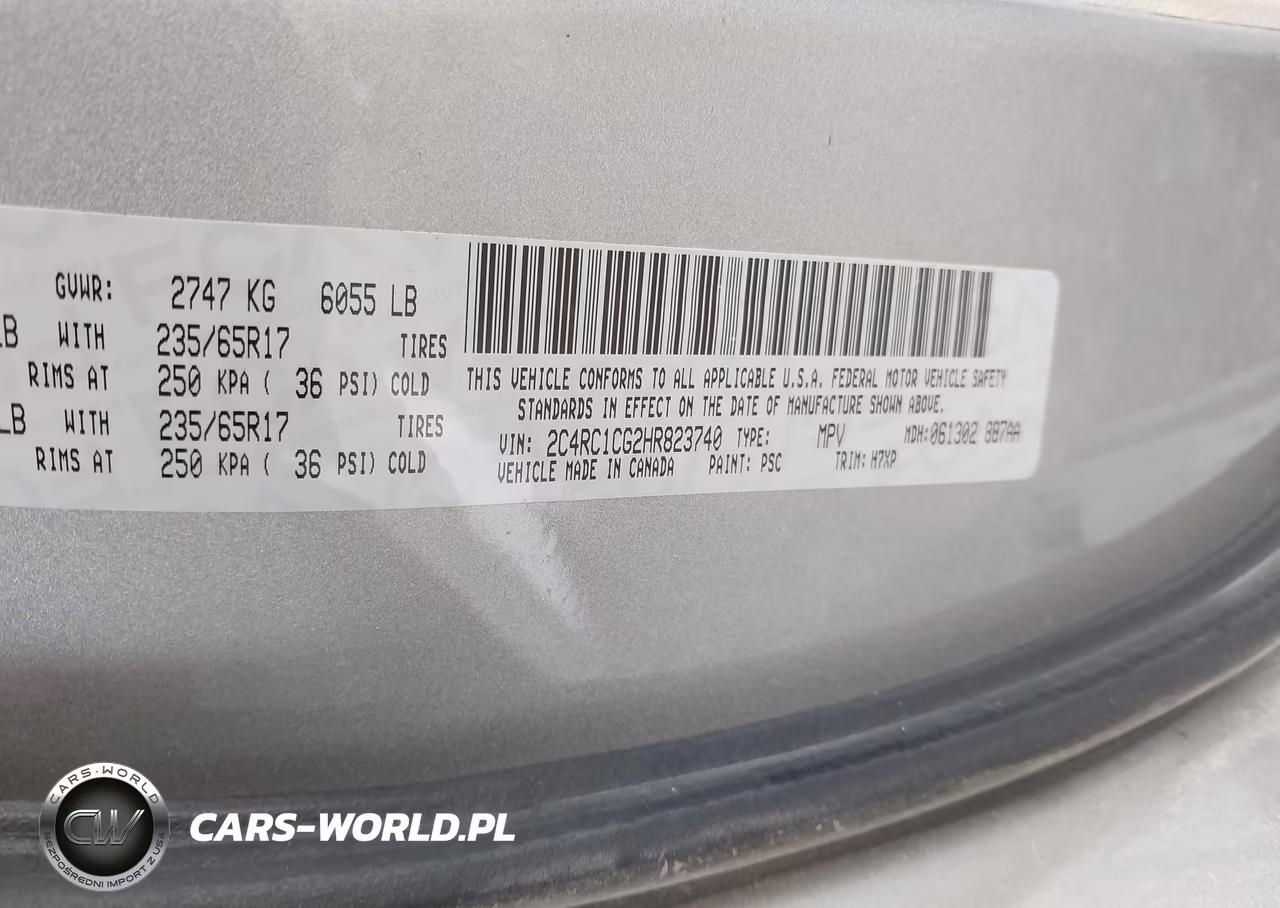 2017 Chrysler Pacifica Lx VIN:2C4RC1CG2HR823740 - 9