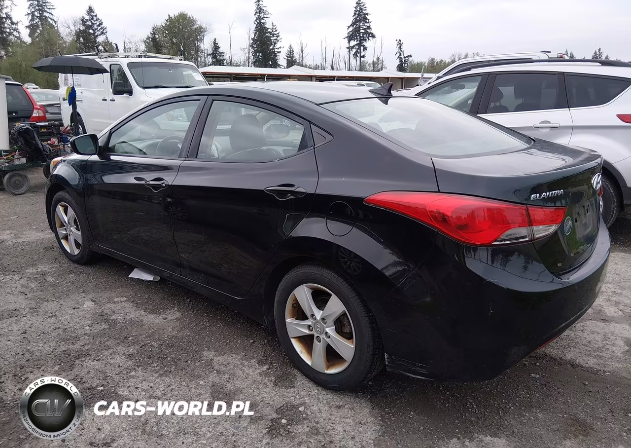 2011 Hyundai Elantra Gls VIN:5NPDH4AEXBH035100 - 3