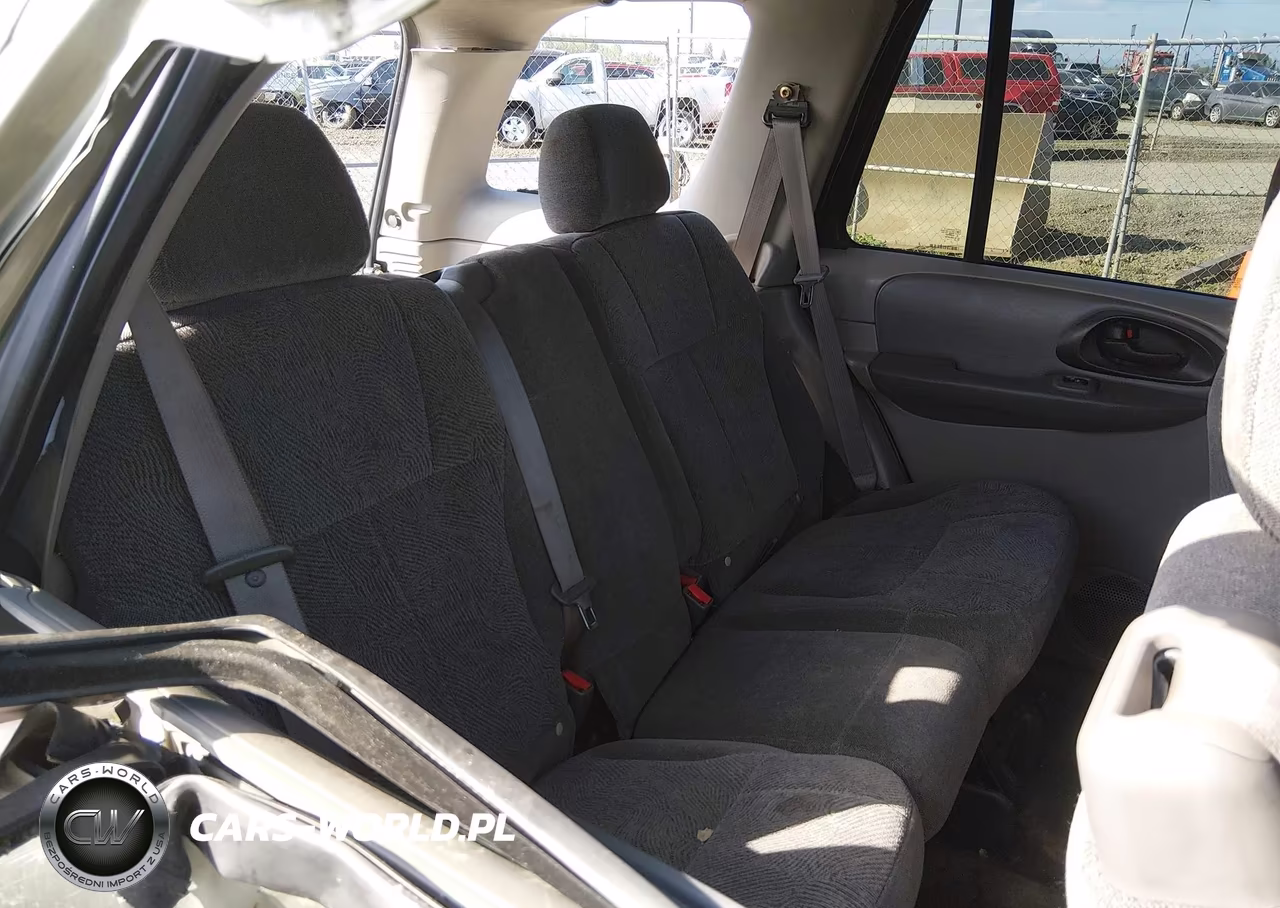 2004 Chevrolet Trailblazer Ls VIN:1GNDT13S442408837 - 8