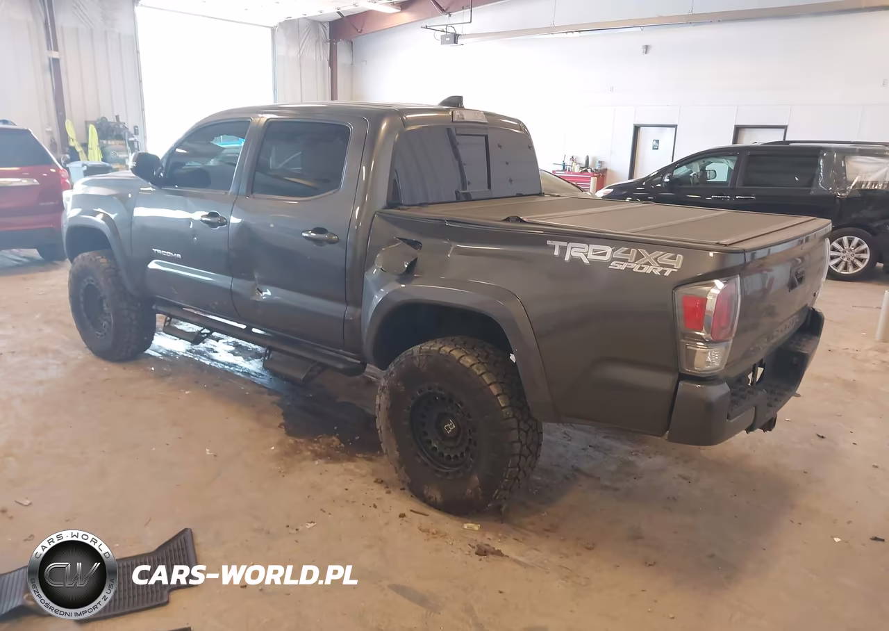 2022 Toyota Tacoma Trd Sport VIN:3TMCZ5AN4NM459403 - 3