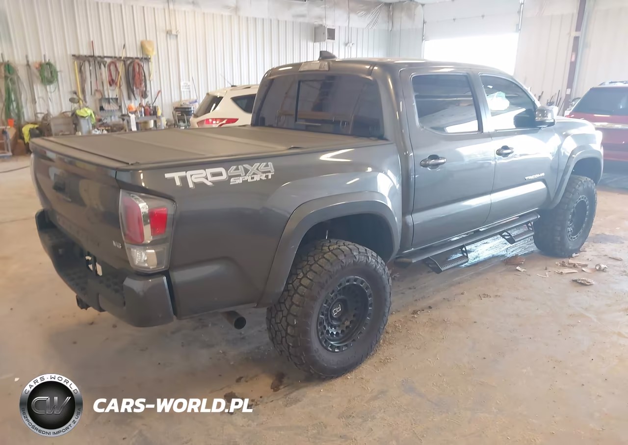 2022 Toyota Tacoma Trd Sport VIN:3TMCZ5AN4NM459403 - 4