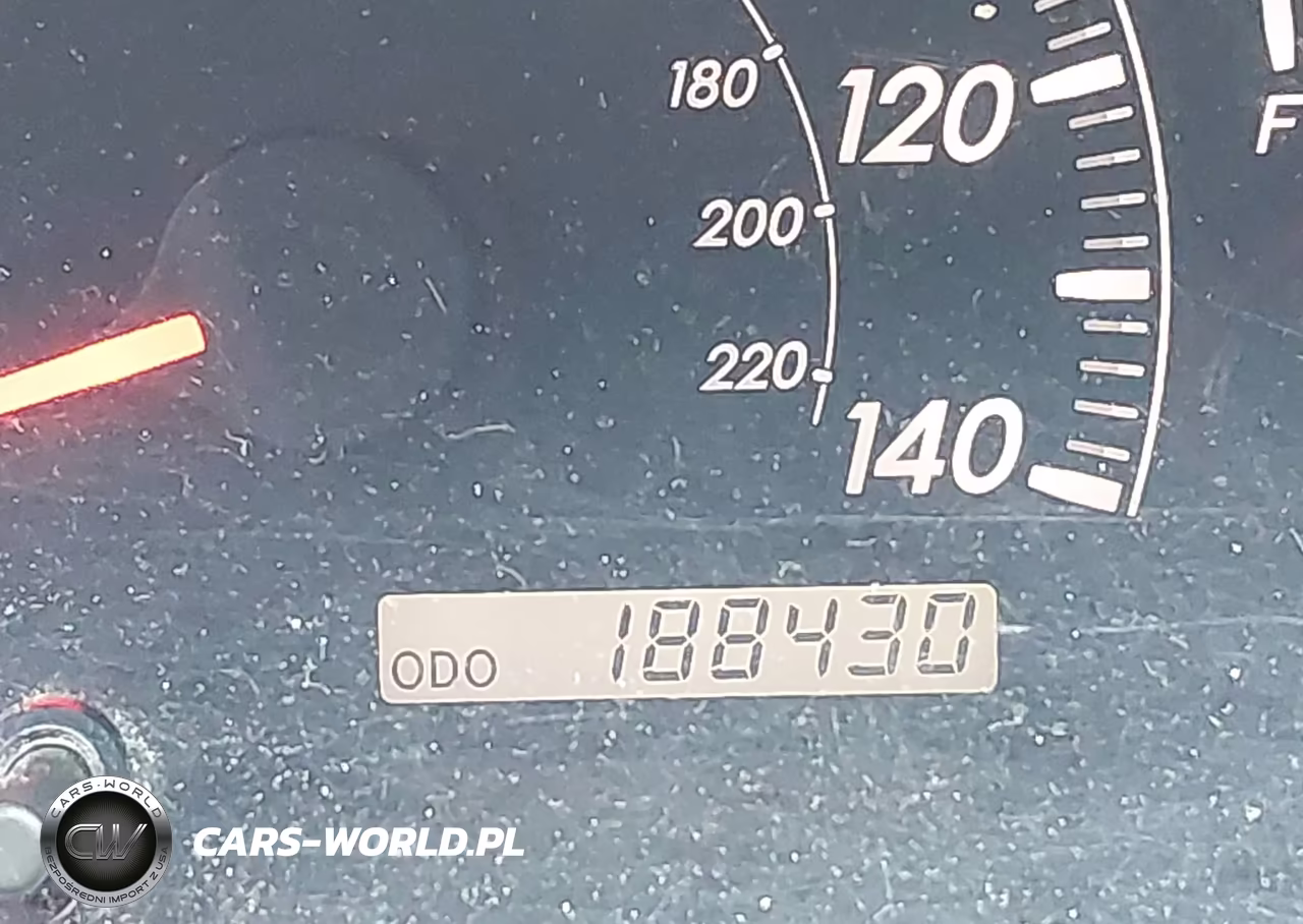 2005 Toyota Camry Le VIN:4T1BE32K75U947946 - 15