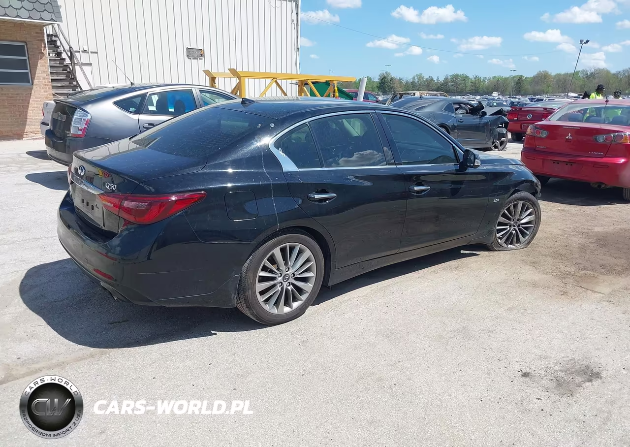 2018 Infiniti Q50 3.0T Luxe VIN:JN1EV7AR0JM438513 - 4