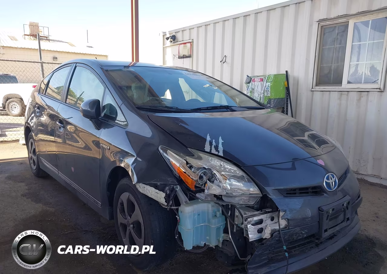 2015 Toyota Prius Four – zdjęcie 1 z 16
