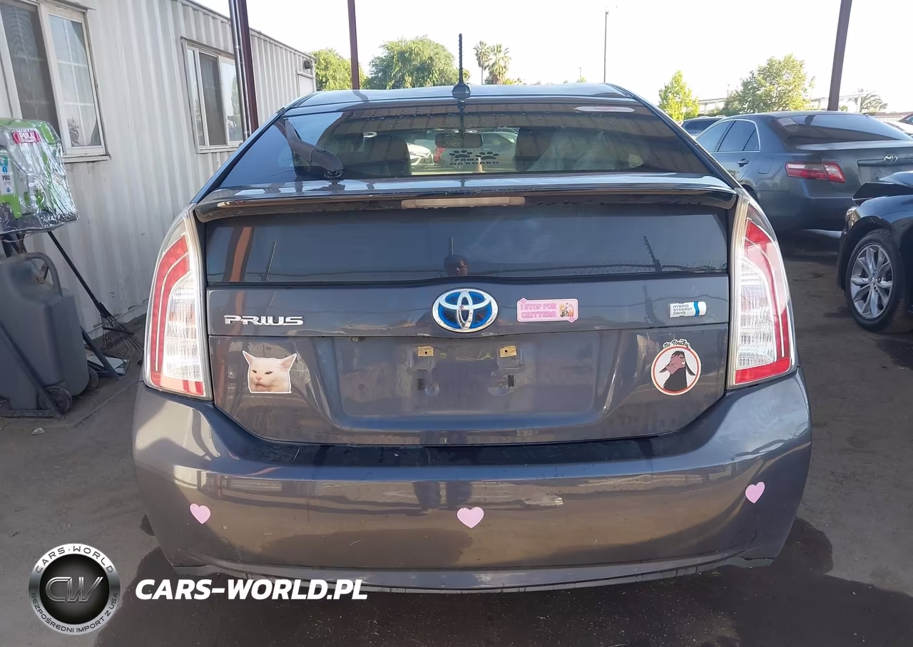 2015 Toyota Prius Four VIN:JTDKN3DU6F1910604 - 16