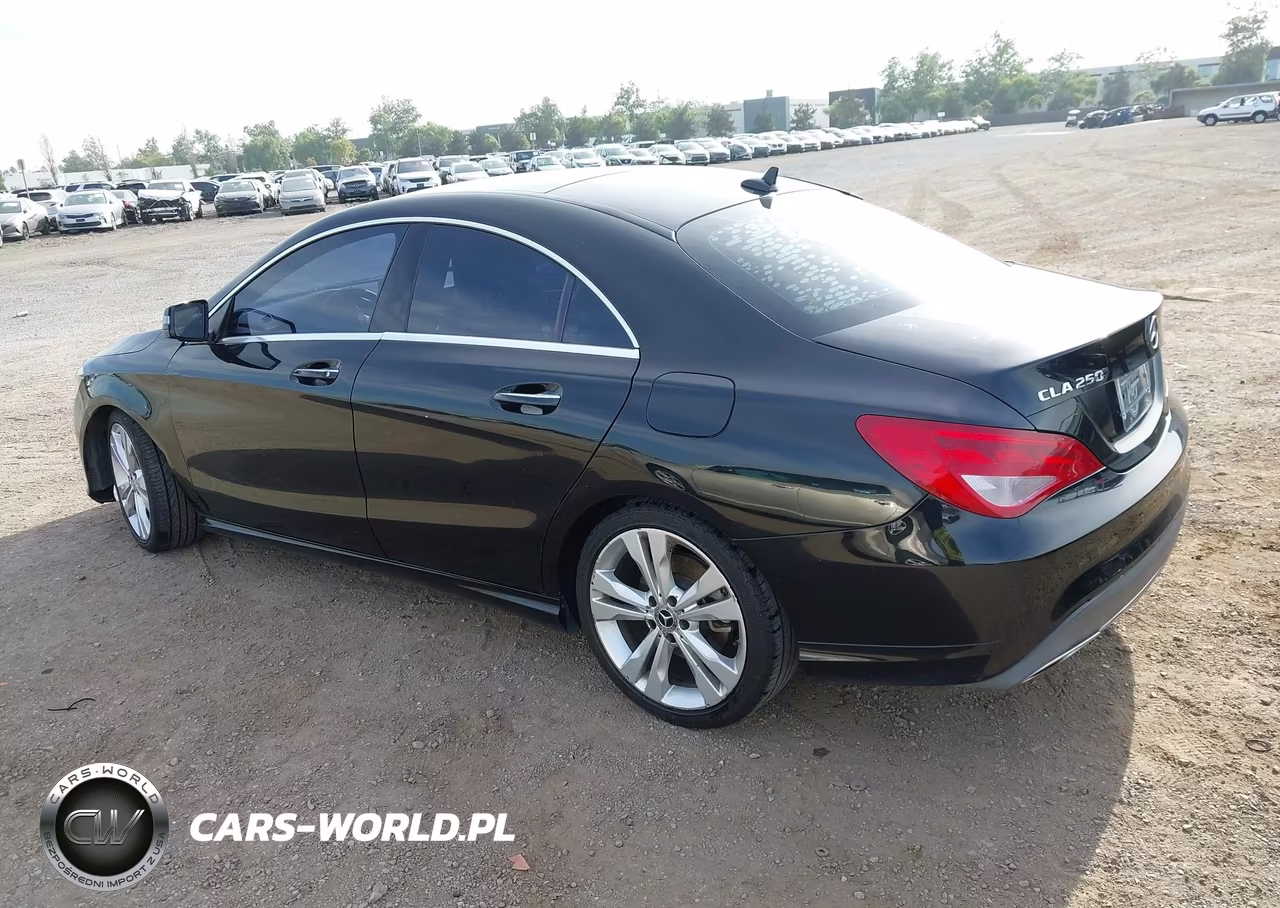 2018 Mercedes-Benz Cla 250 VIN:WDDSJ4EB0JN526047 - 3