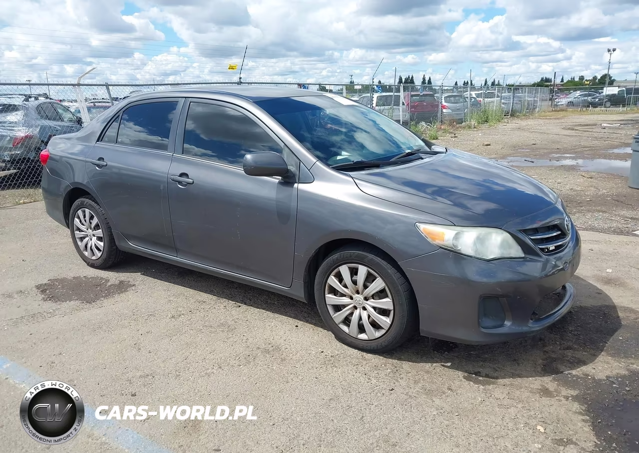 2013 Toyota Corolla S-Le