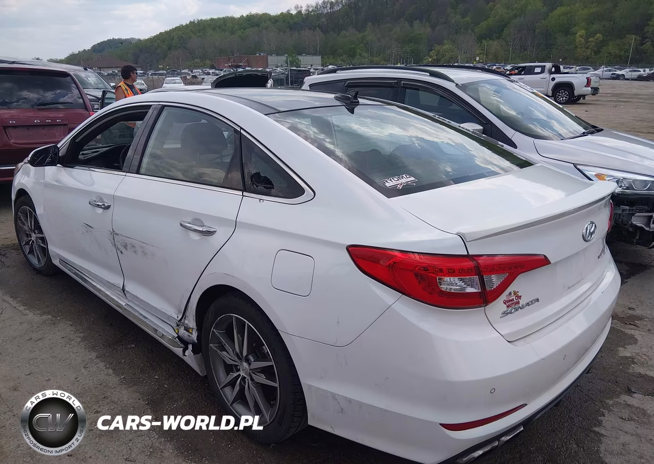 2015 Hyundai Sonata Sport 2.0T VIN:5NPE34AB0FH084904 - 3