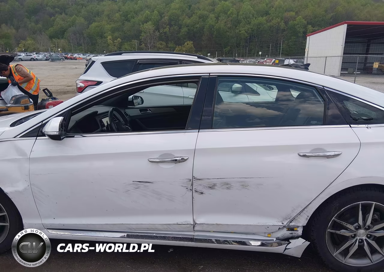 2015 Hyundai Sonata Sport 2.0T VIN:5NPE34AB0FH084904 - 6