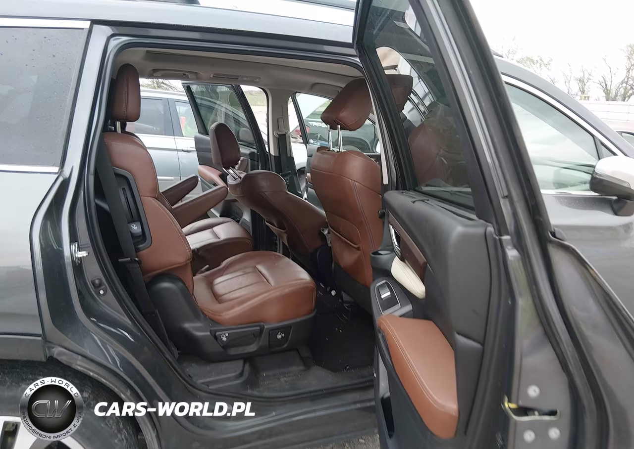 2019 Subaru Ascent Touring VIN:4S4WMARD5K3444143 - 8
