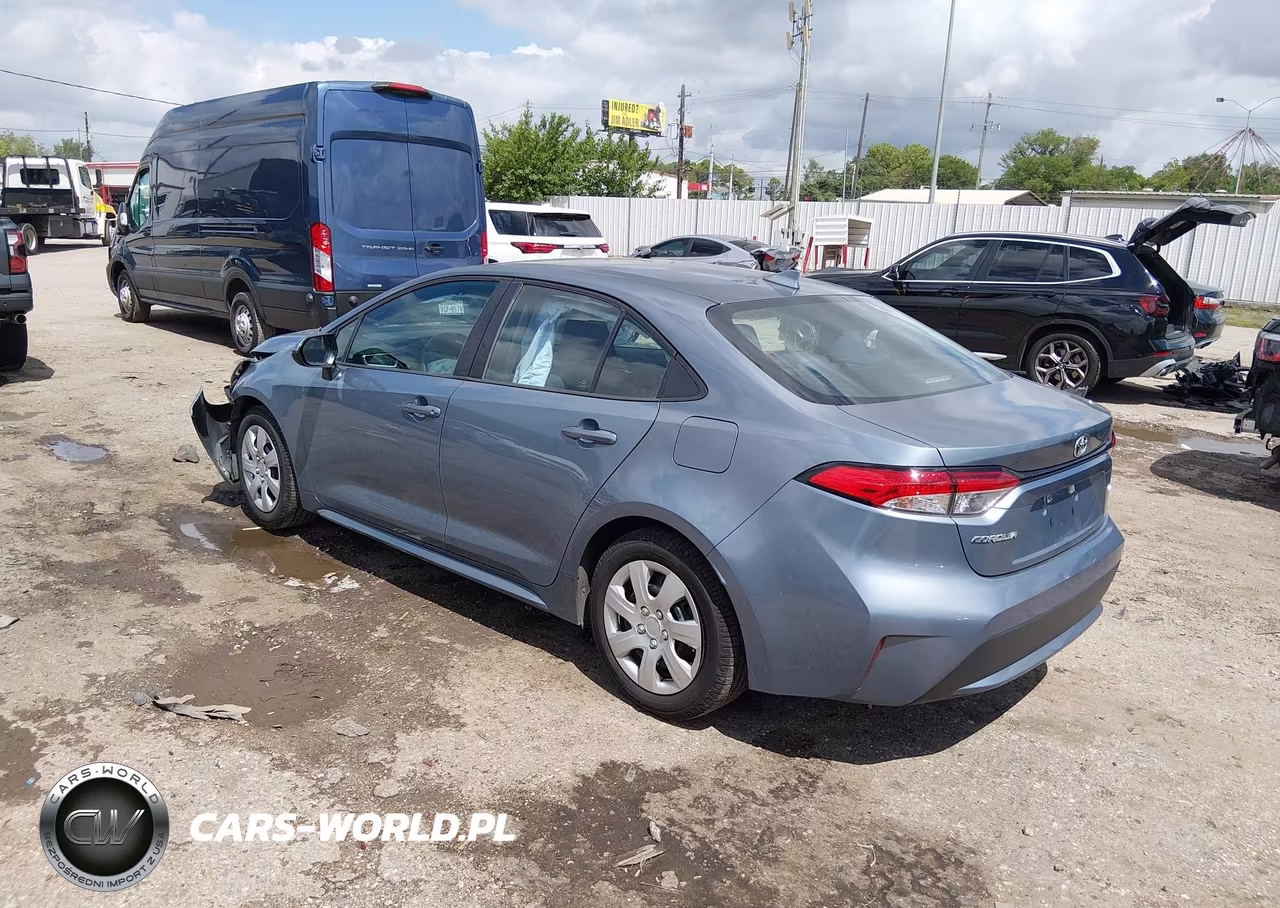 2020 Toyota Corolla Le VIN:5YFEPRAE2LP096336 - 3