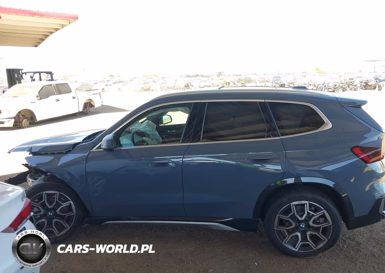 2026 BMW X1 xDrive28I VIN:WBX73EF04T5523851 - 14