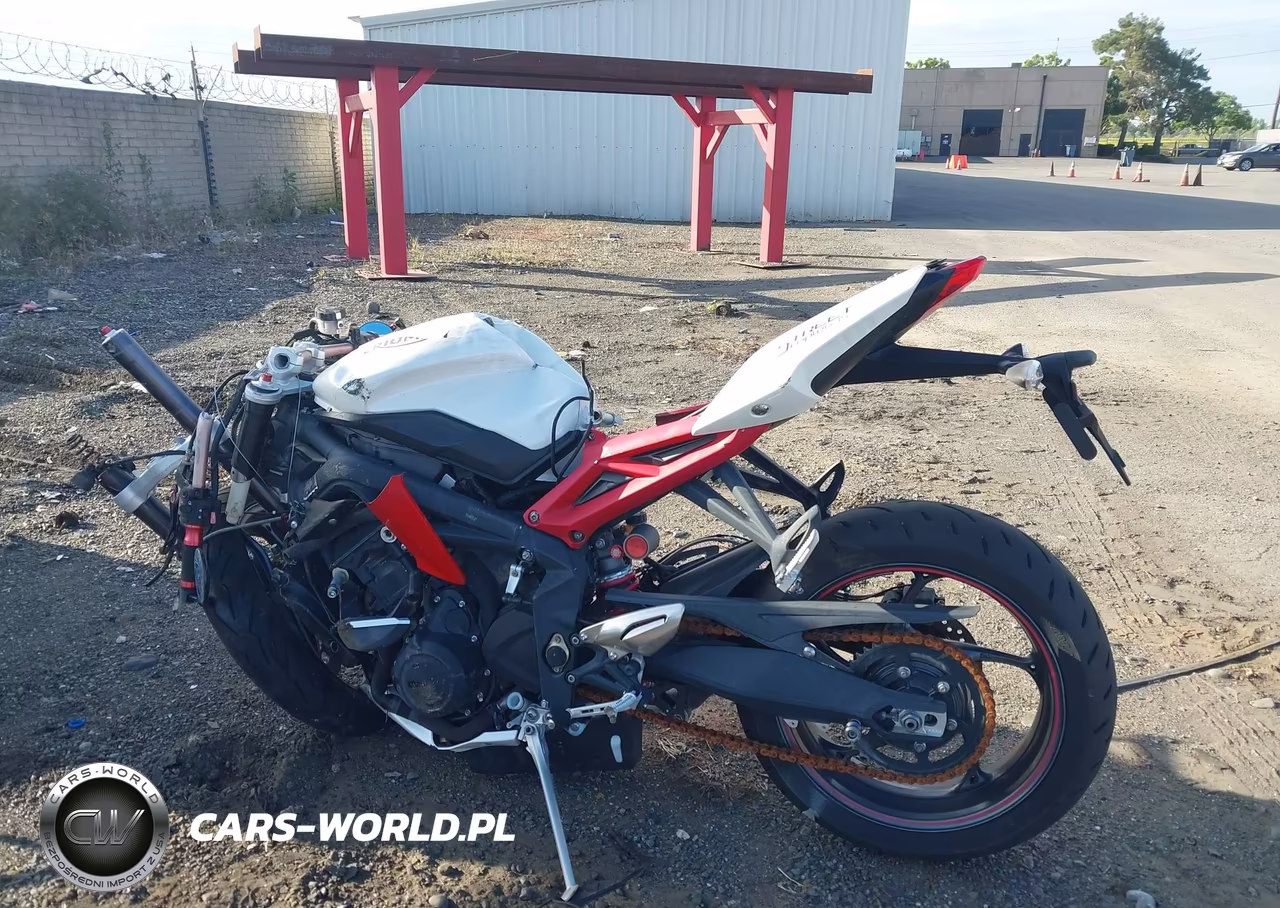 2016 Triumph Motorcycle Street Triple R-Abs VIN:SMTL03NE8GT742482 - 13