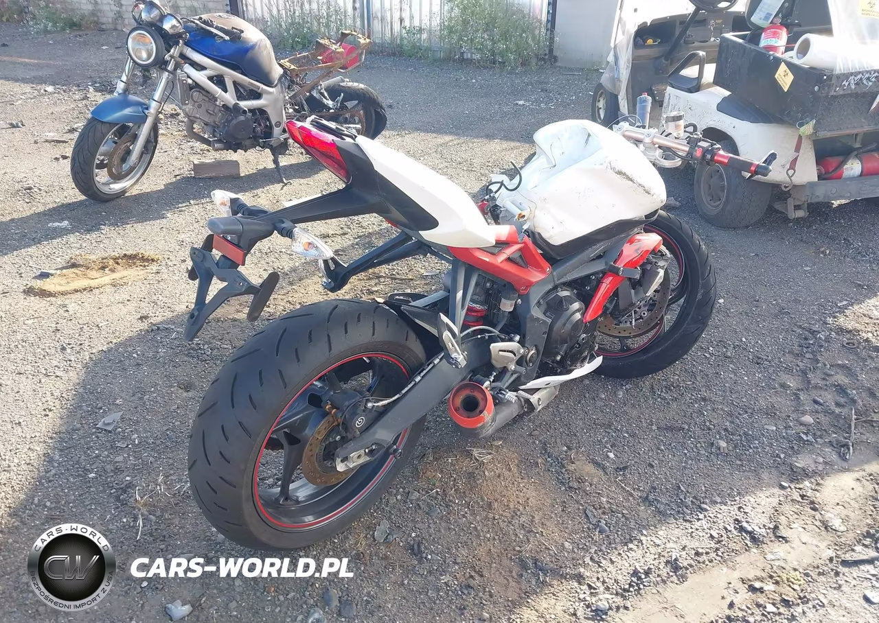 2016 Triumph Motorcycle Street Triple R-Abs VIN:SMTL03NE8GT742482 - 4