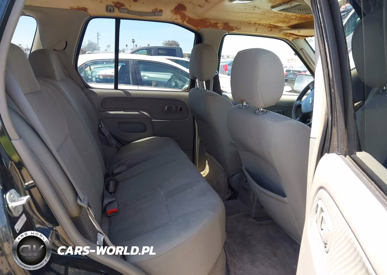 2004 Nissan Xterra Xe VIN:5N1ED28TX4C652676 - 8