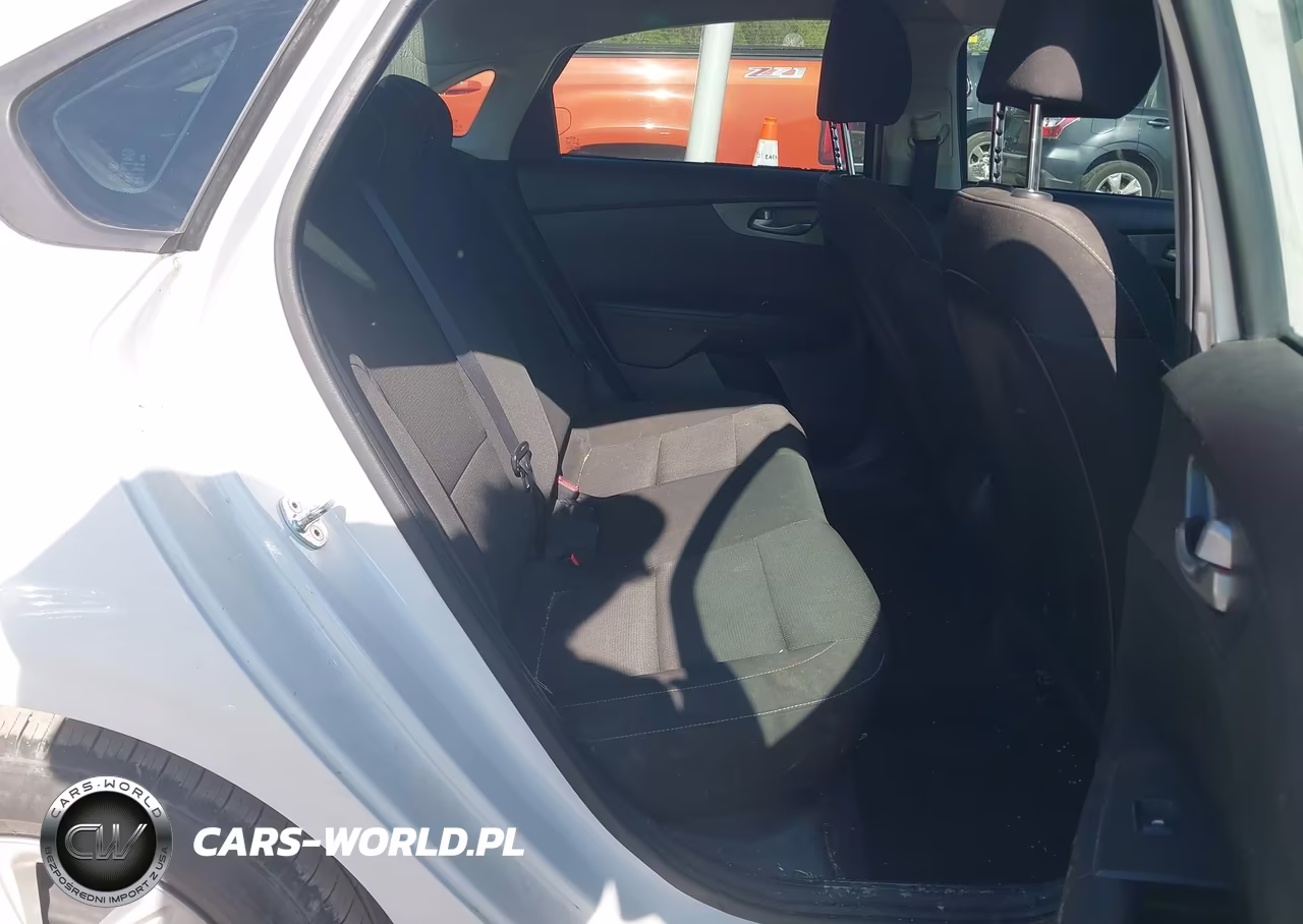 2020 Kia Forte Fe VIN:3KPF24AD6LE142040 - 8