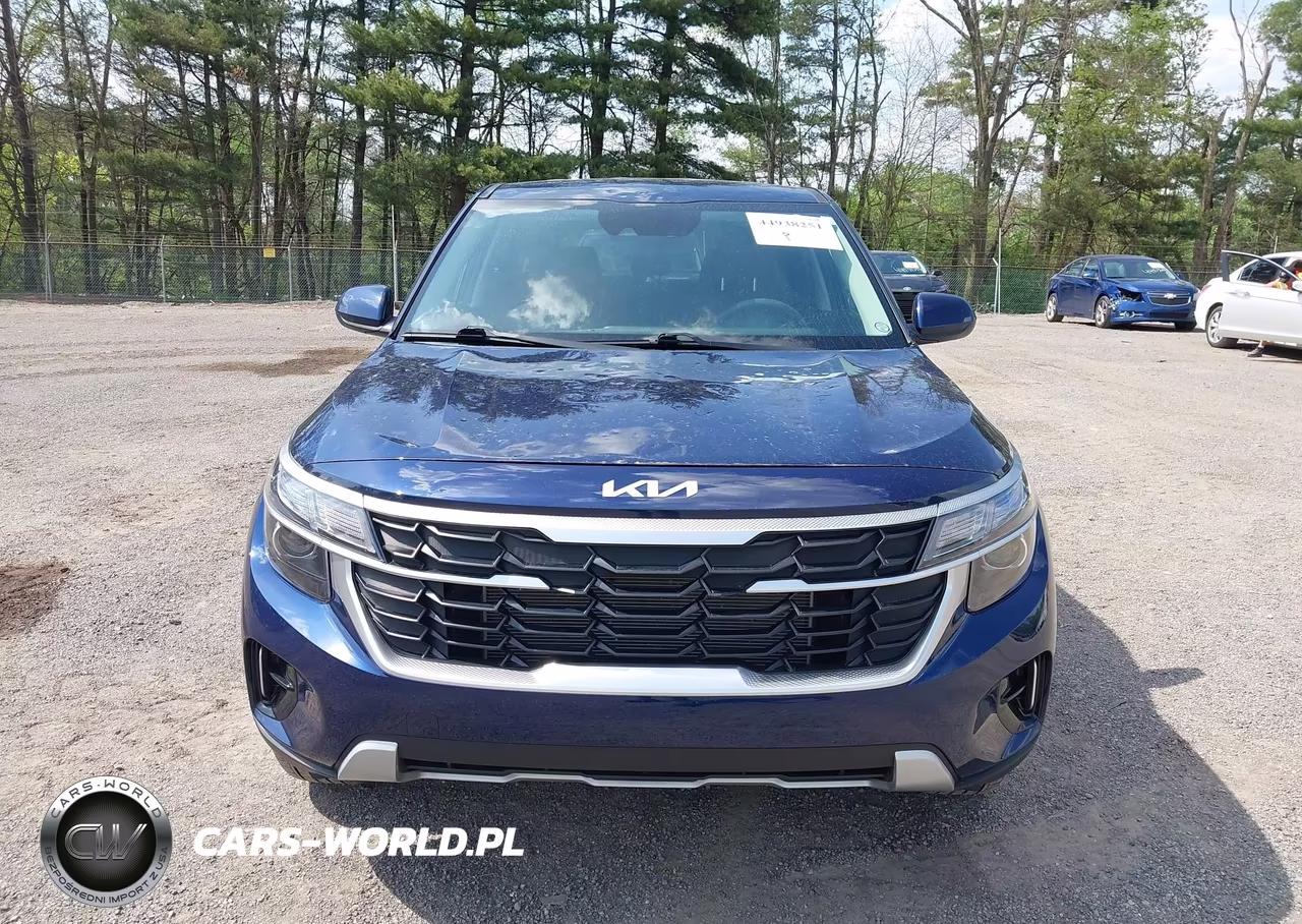 2025 Kia Seltos Lx VIN:KNDEPCAA2S7799882 - 12
