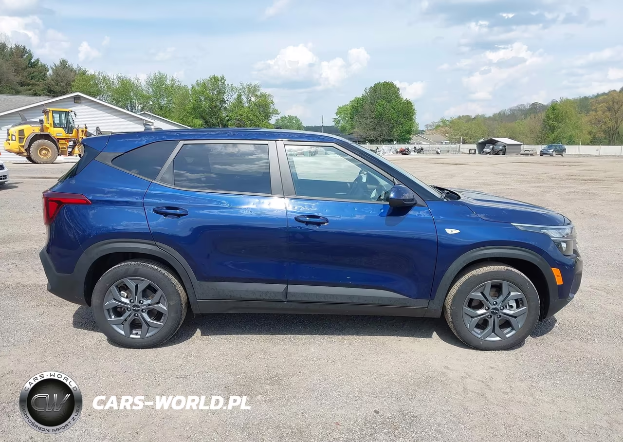 2025 Kia Seltos Lx VIN:KNDEPCAA2S7799882 - 13