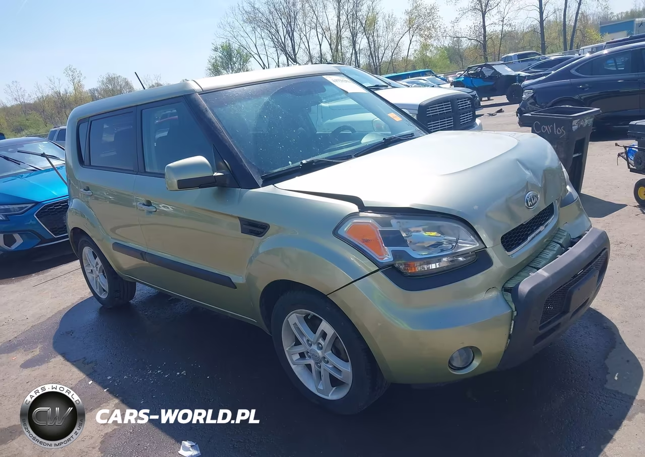 2011 Kia Soul +