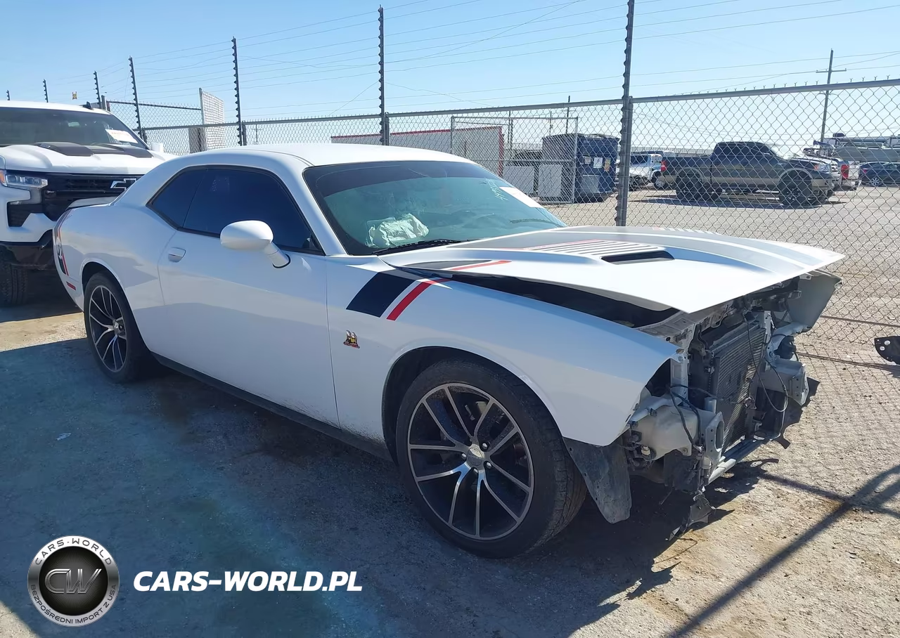 2015 Dodge Challenger R-T Scat Pack – zdjęcie 1 z 17