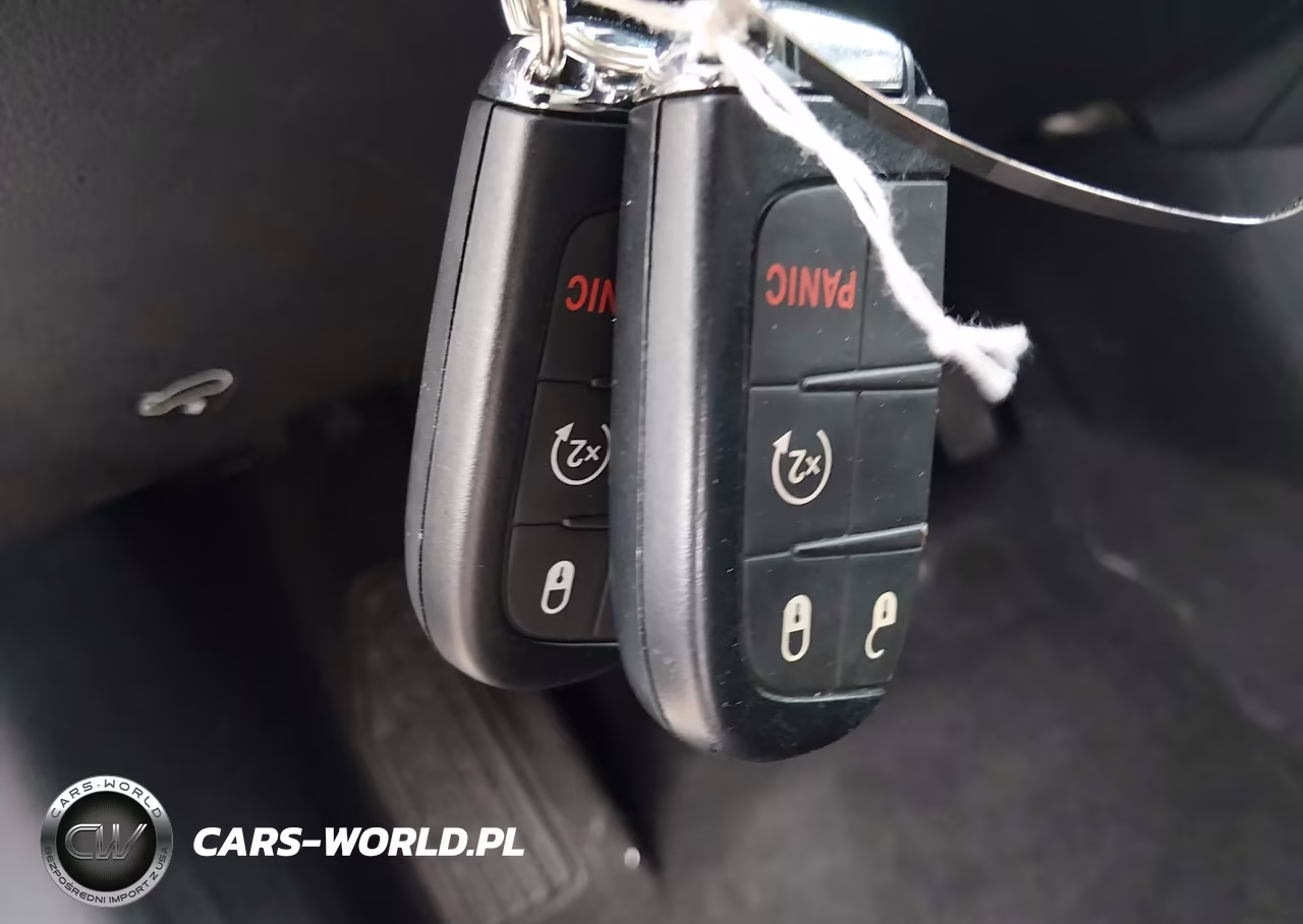 2024 Jeep Compass Limited 4X4 VIN:3C4NJDCN9RT129825 - 11